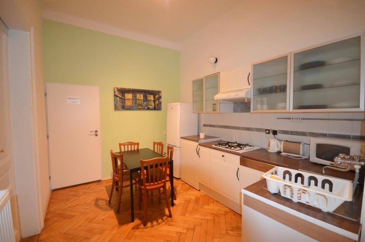 Travel&joy Backpackers Auberge de jeunesse *