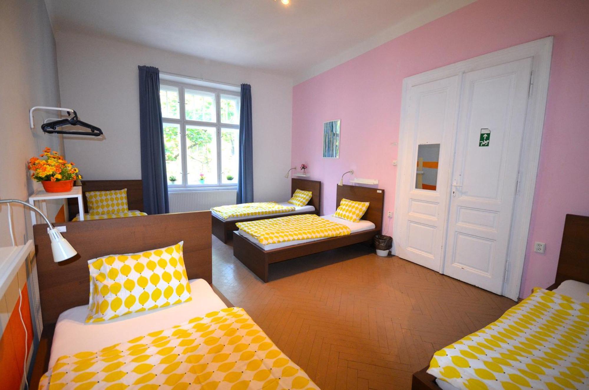 Travel&joy Backpackers Auberge de jeunesse *
