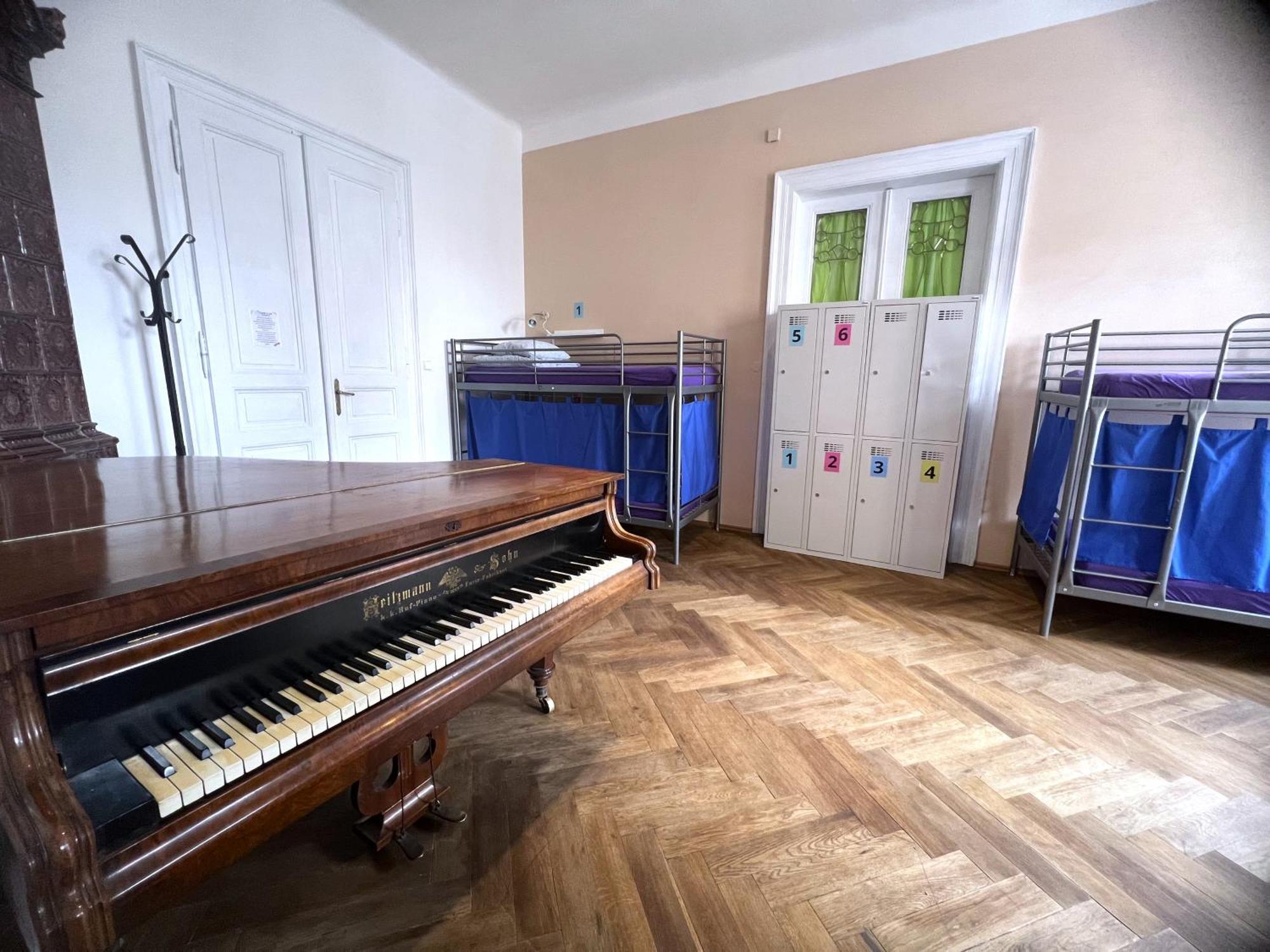 Travel&joy Backpackers Hostel Praha