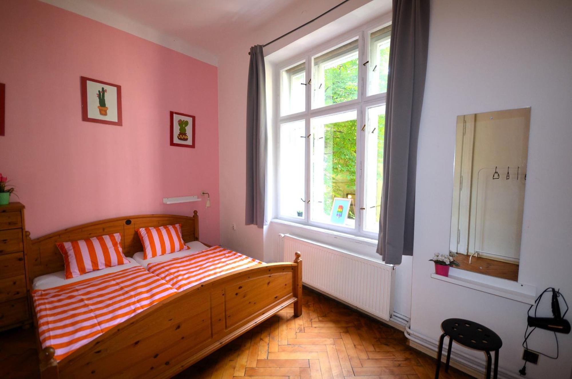 Travel&joy Backpackers Hostel Praha